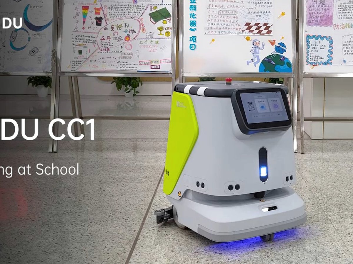 Commercial Cleaning Robot — PUDU CC1